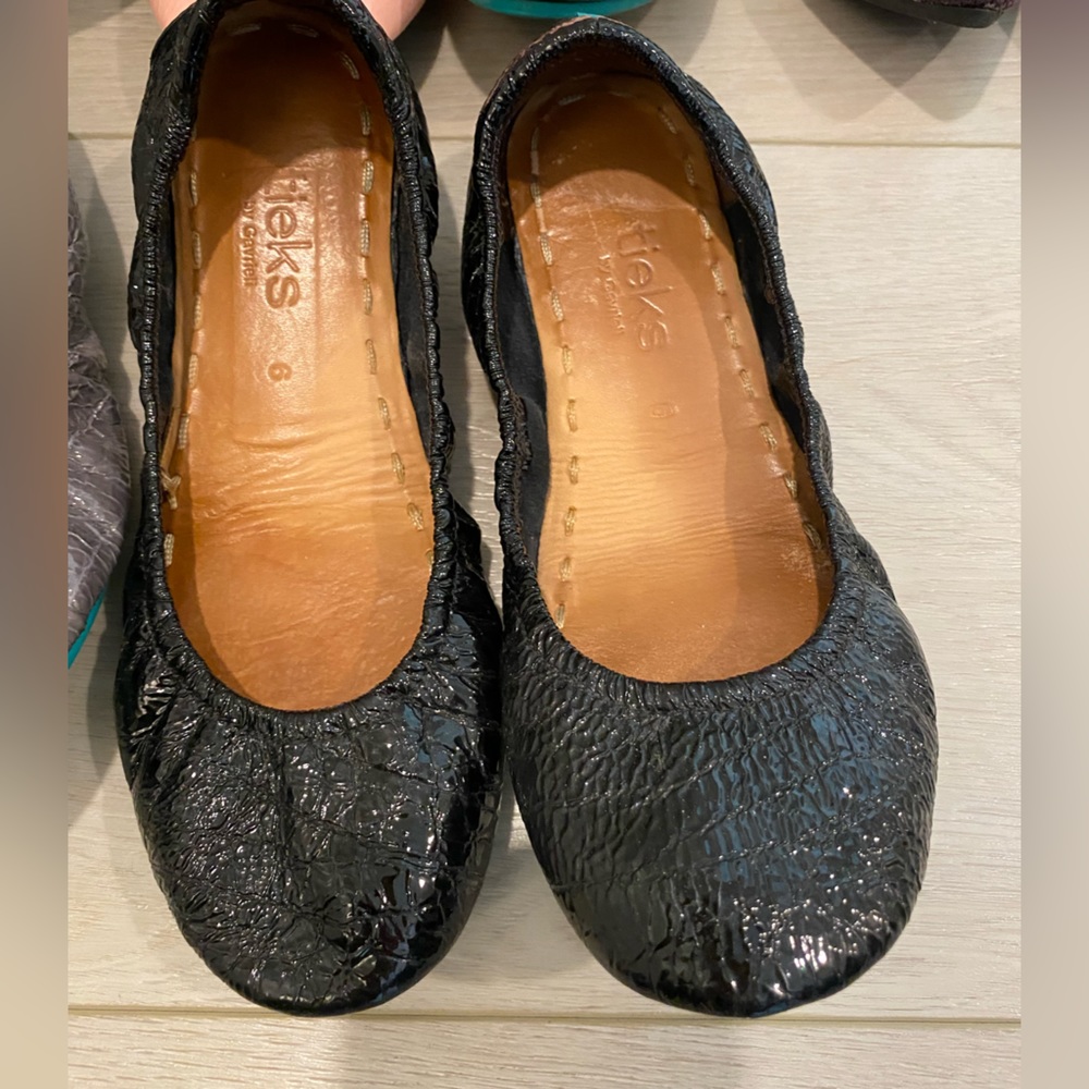 Tieks Black Obsidian Black Patent Leather Ballet Flats Size 6